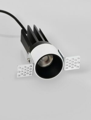 Downlight DASH PRO 3000K 7W 467lm 28° CRI97 trimless black, 350mA